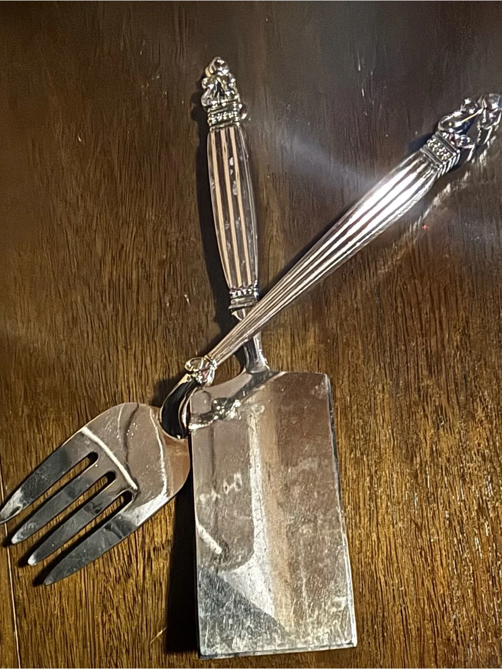 Ornate Silver Serving Spade and Fork Set - Polished Silver Finish